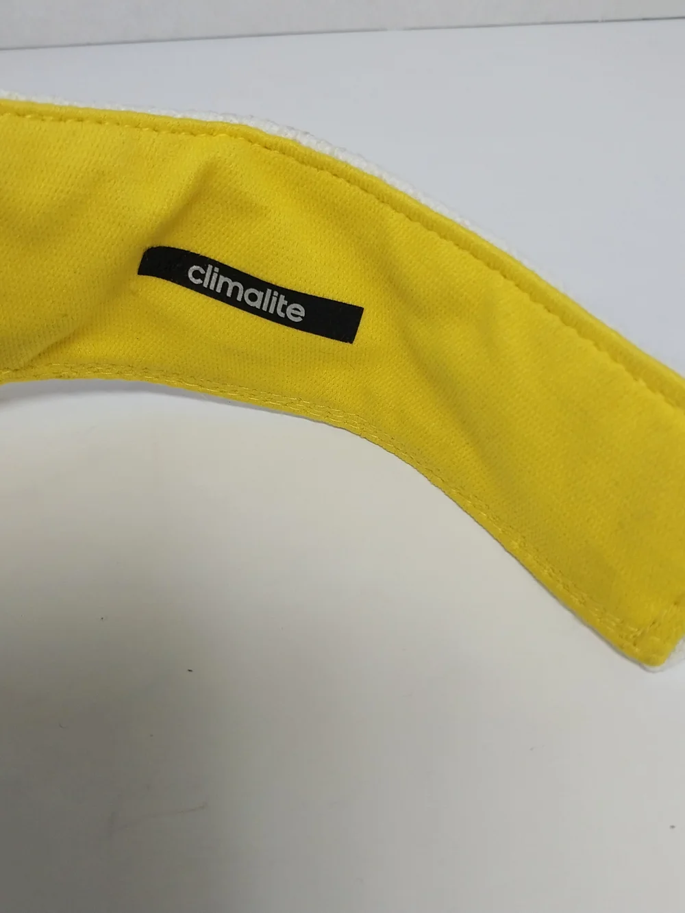 Adidas MLS Columbus Crew Soccer Team Logo Adjustable Visor Hat Adult Yellow
